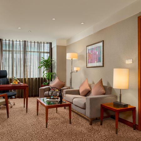 Dekin Hotel Chongqing Jiefangbei Extérieur photo