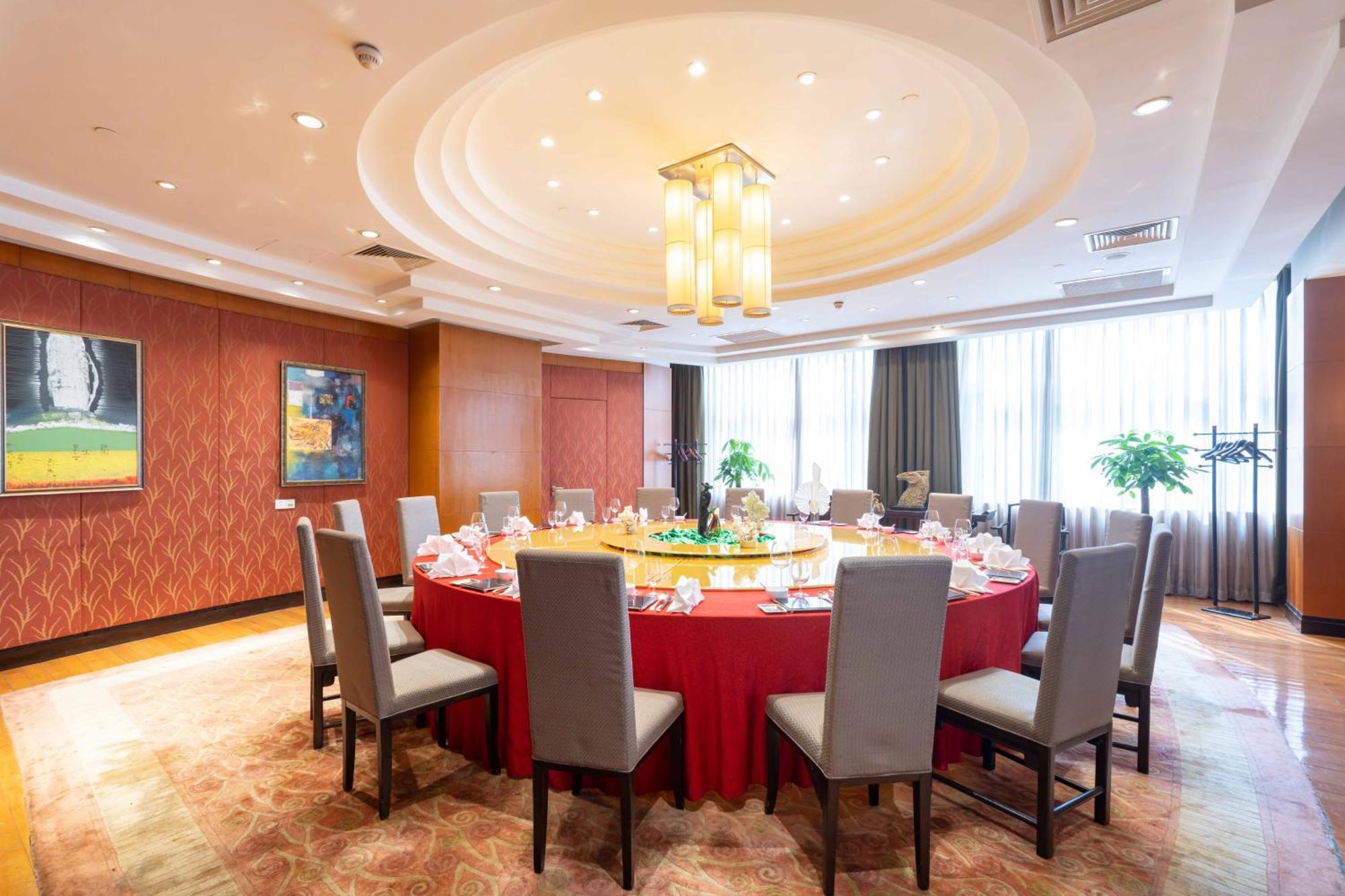 Dekin Hotel Chongqing Jiefangbei Extérieur photo